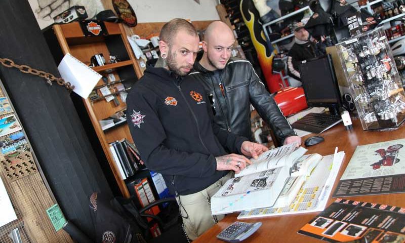 HARLEY OPEN DAY TRENTO 2012 – New Black e Orange (3)