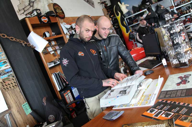 HARLEY OPEN DAY TRENTO 2012 - New Black e Orange